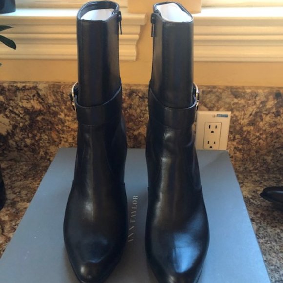Ann Taylor Booties - Picture 1 of 3